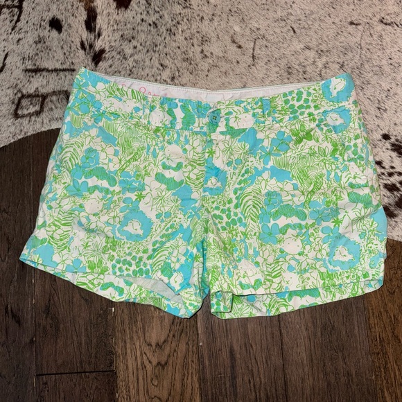 Lilly Pulitzer Callahan Short in Limeade It’s A Zoo - Picture 1 of 3